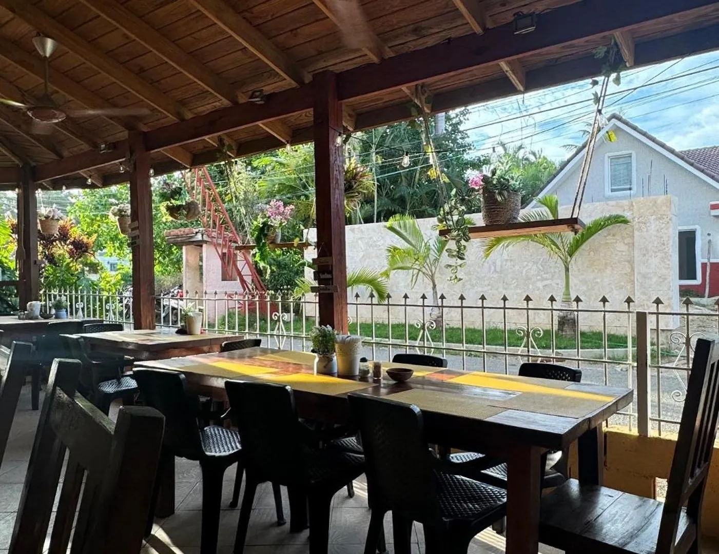 Perla Marina Beach Condo- Walk To Yoga, Spa & Food Sosúa Appartement